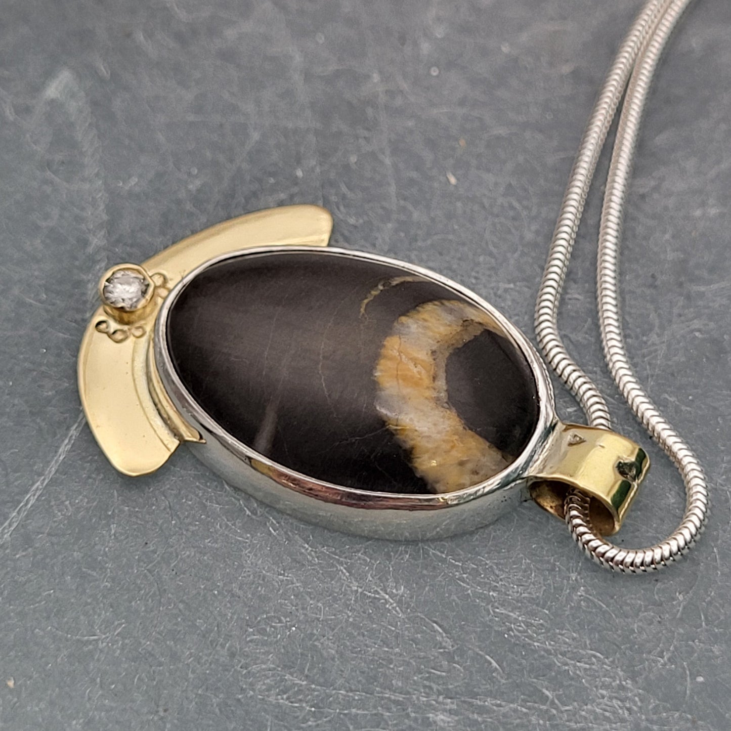 Interstellar- Anhänger in 750er Gold & 925er Silber- ein Hauch von Kosmos