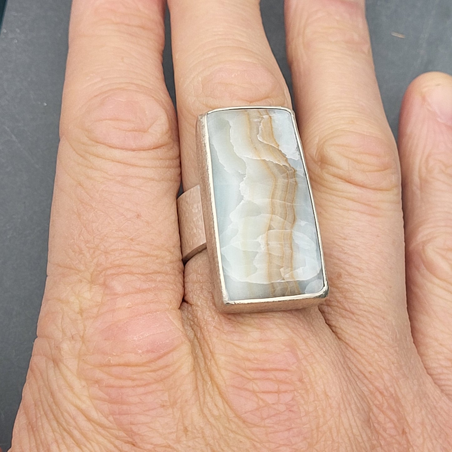 Aragonit Ring - Aus den Tiefen der Erde