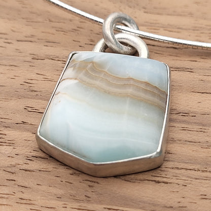 Aragonit Anhänger- Aus den Tiefen der Erde