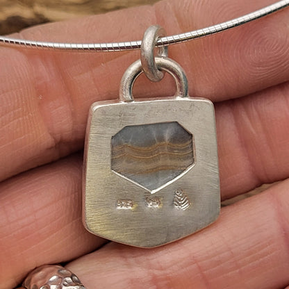 Aragonit Anhänger- Aus den Tiefen der Erde